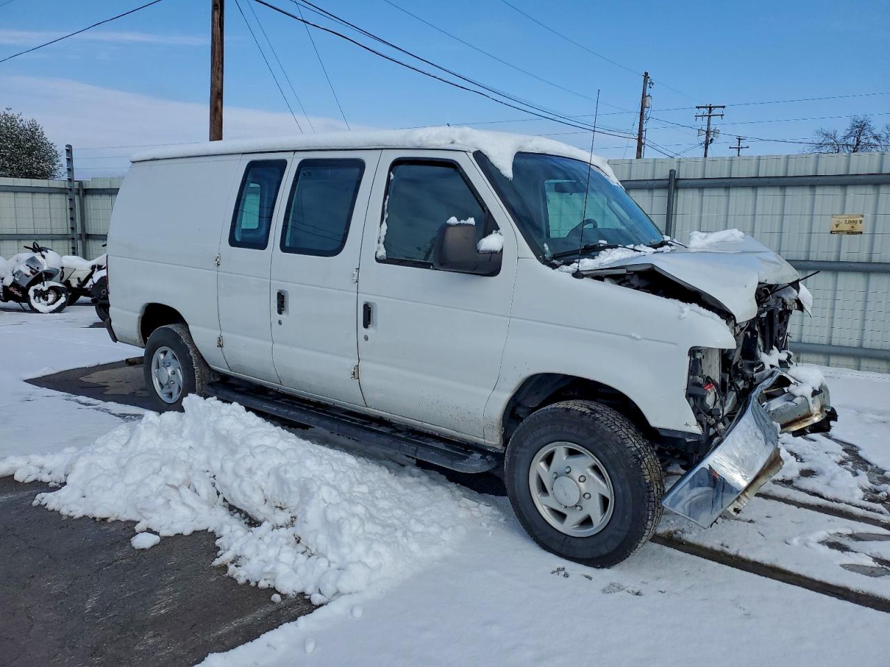 2014 FORD E250 DELIVERY VAN photo 4