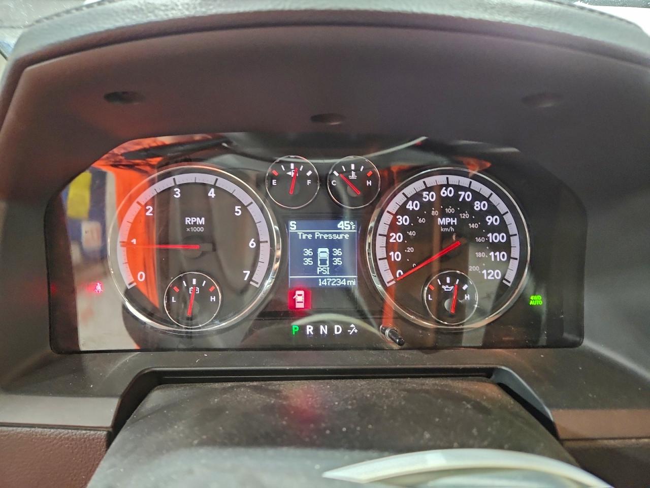2011 DODGE RAM 1500 photo 9