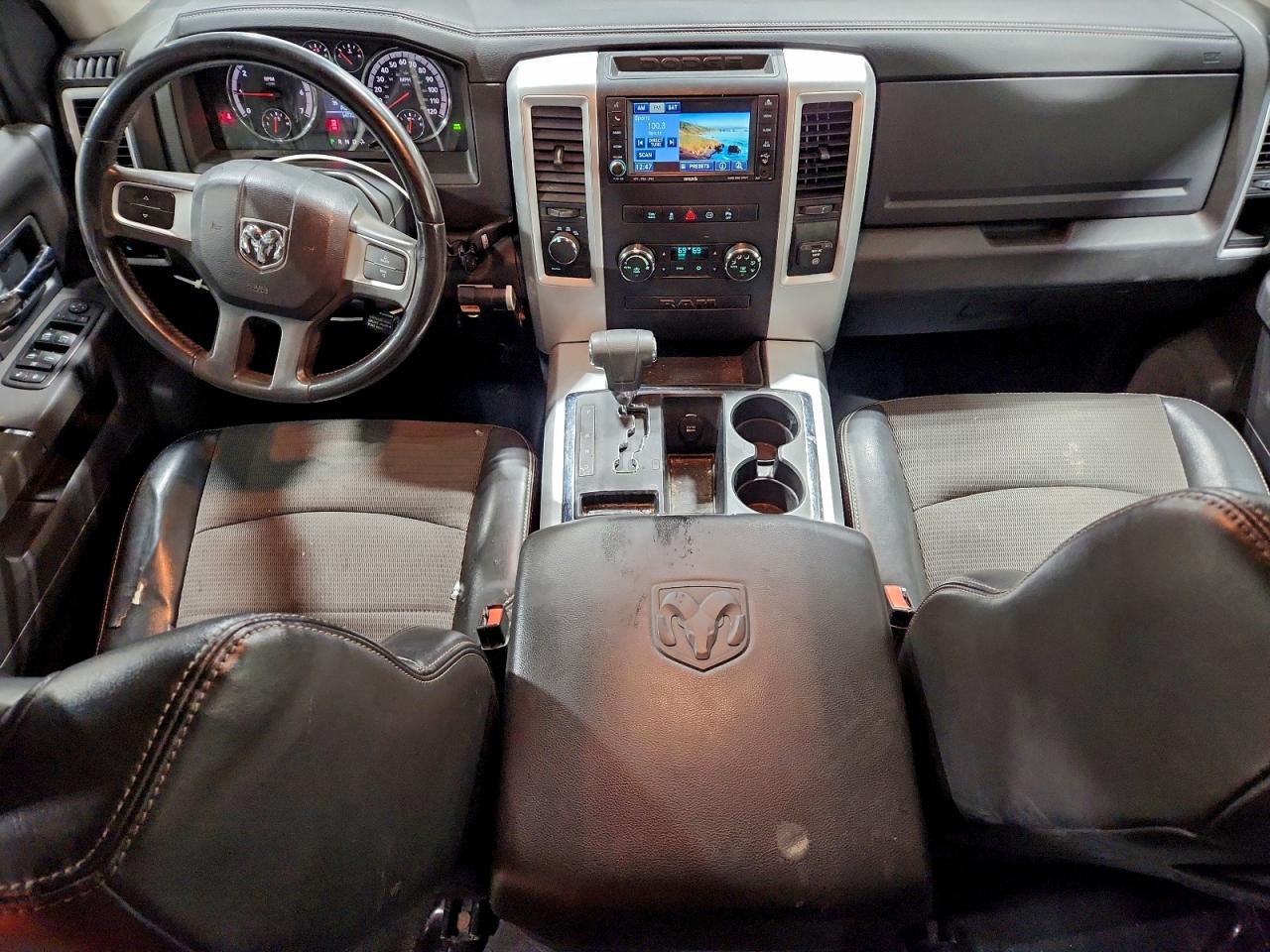 2011 DODGE RAM 1500 photo 8