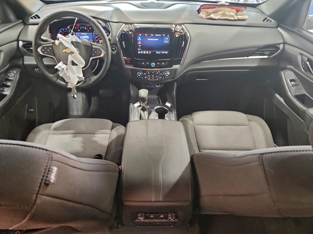 2023 CHEVROLET TRAVERSE LT photo 8