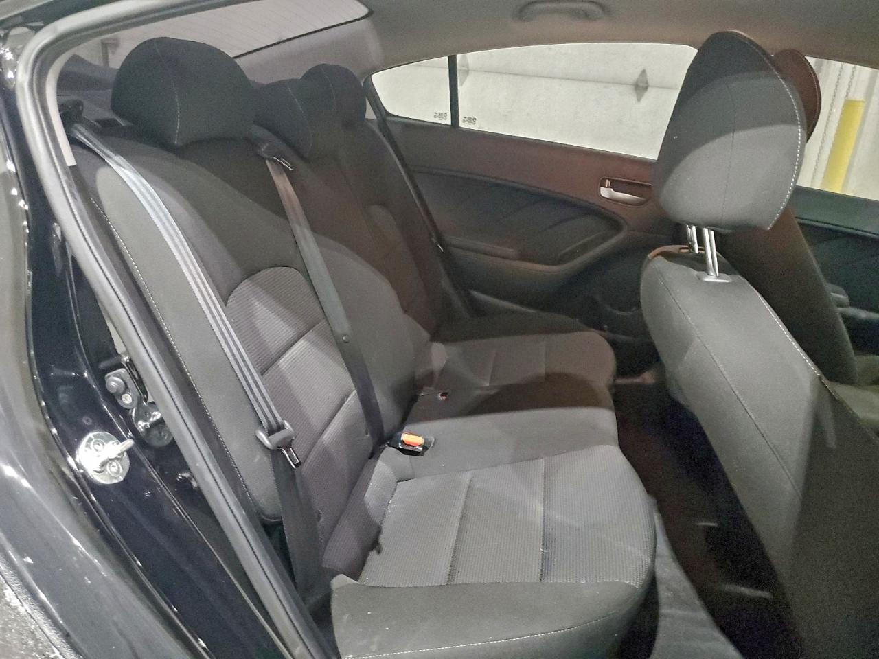 2018 KIA FORTE LX photo 10