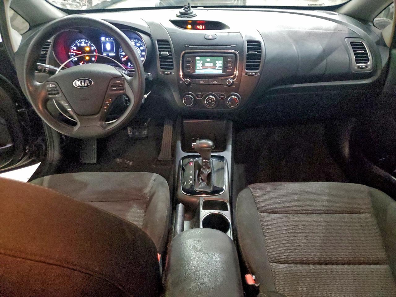 2018 KIA FORTE LX photo 8