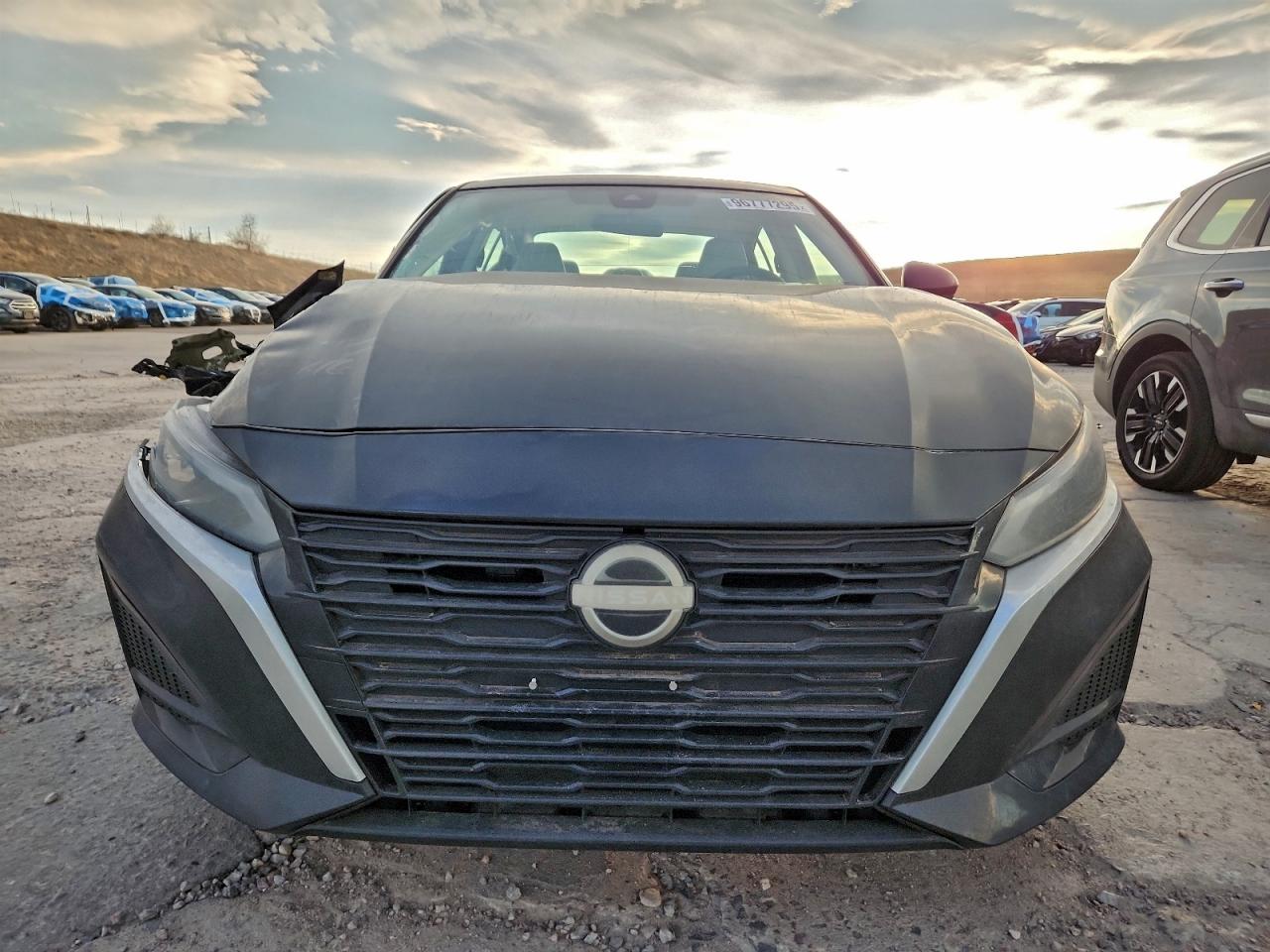 2025 NISSAN ALTIMA SV photo 5