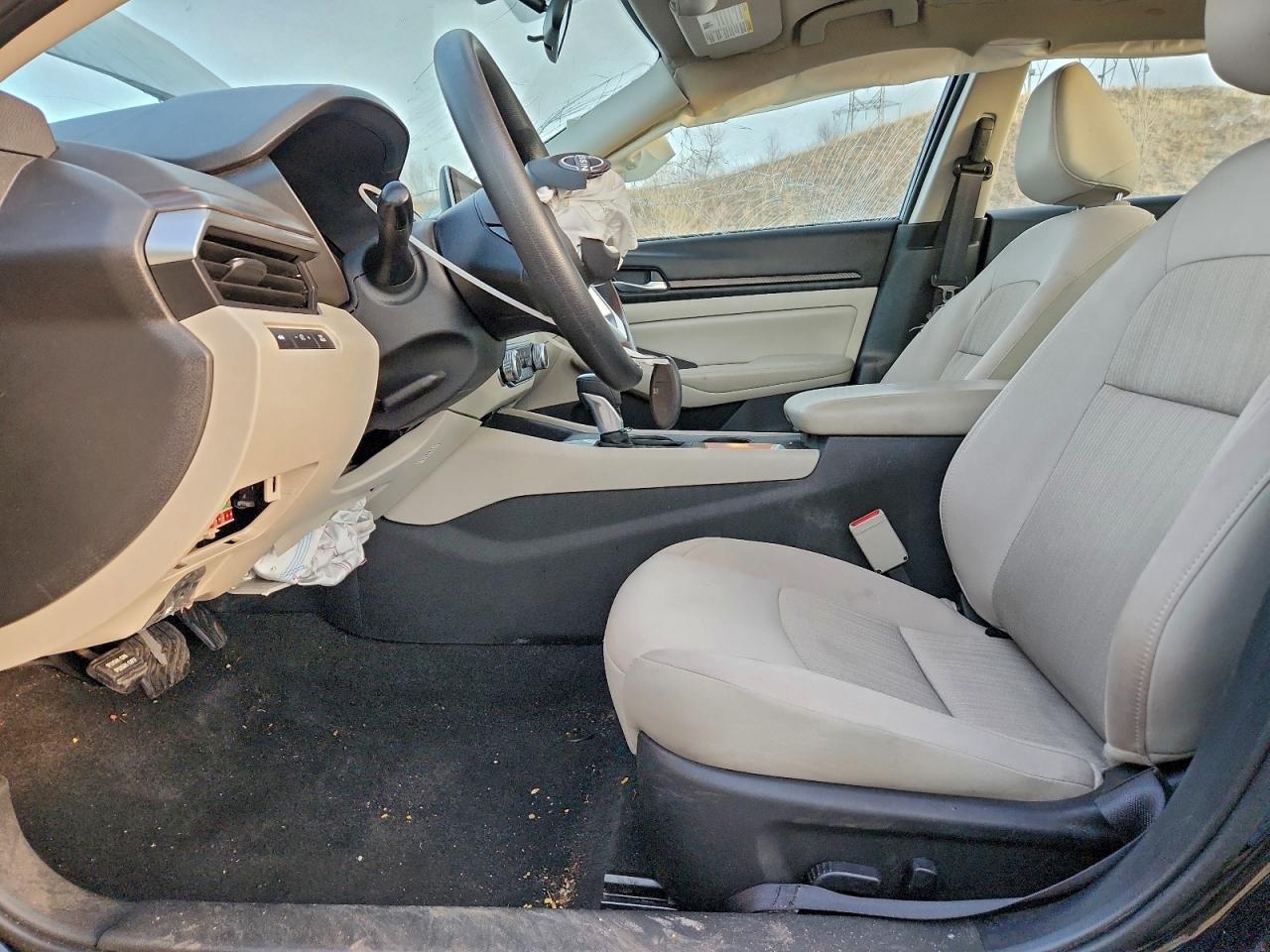 2025 NISSAN ALTIMA SV photo 7