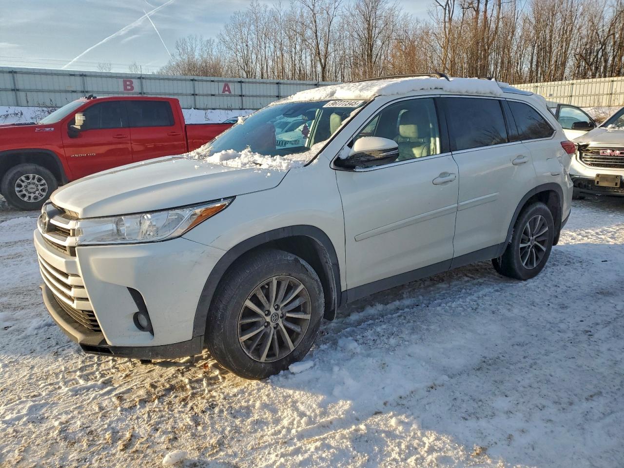 2019 TOYOTA HIGHLANDER