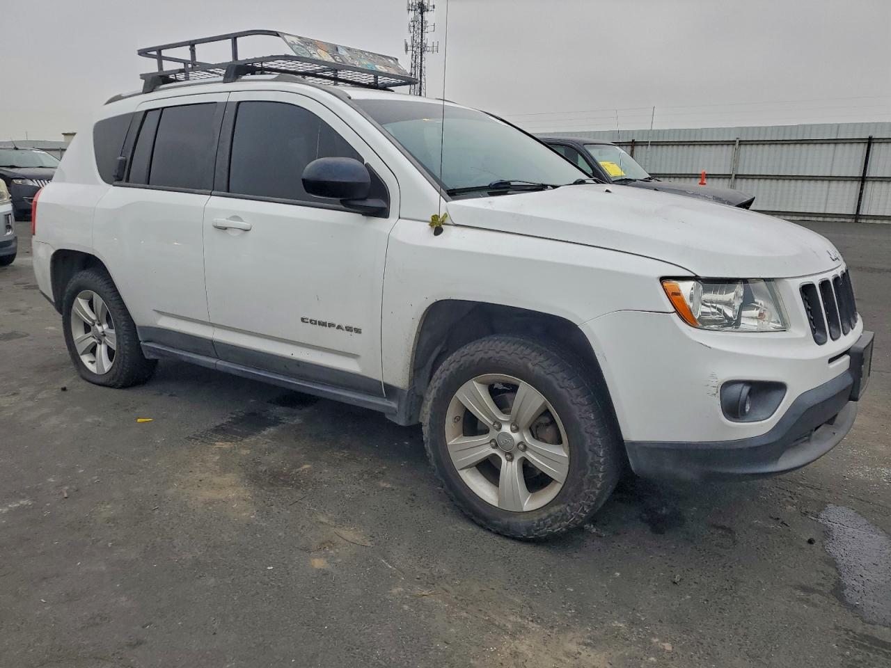 2012 JEEP COMPASS SPORT photo 4