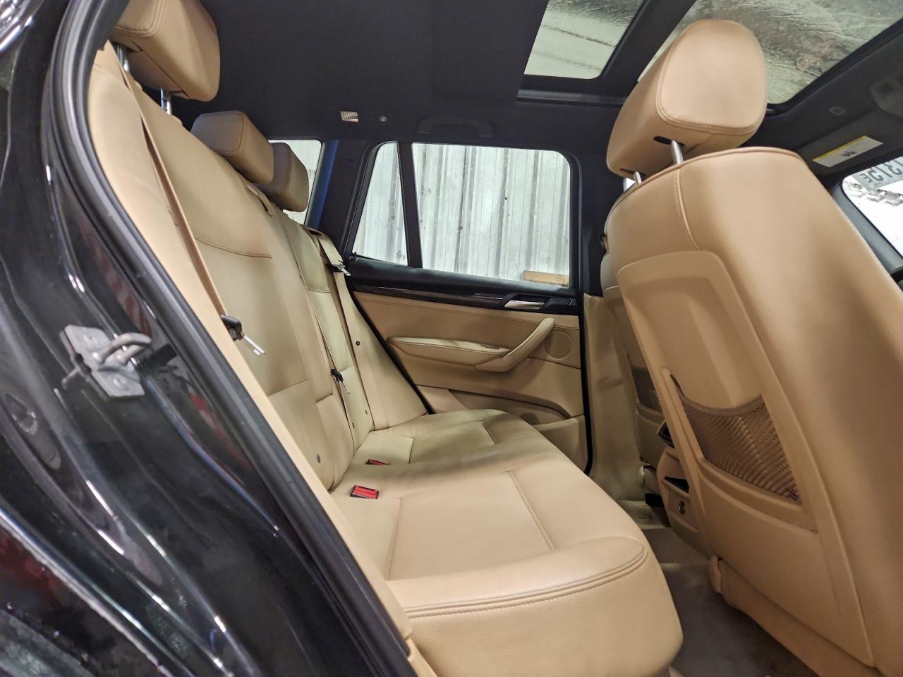2012 BMW X3 XDRIVE28I photo 11