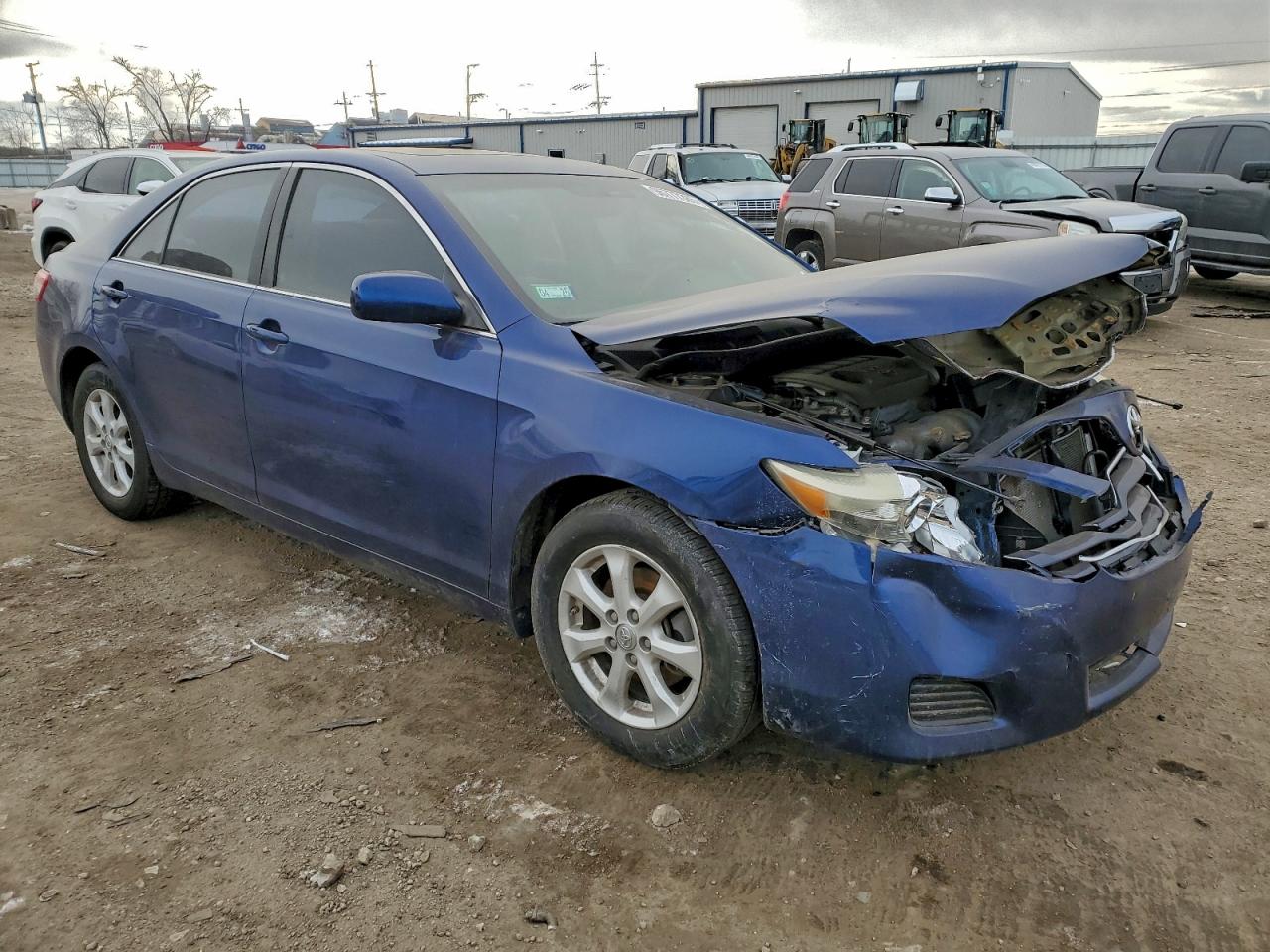 2011 TOYOTA CAMRY BASE photo 10