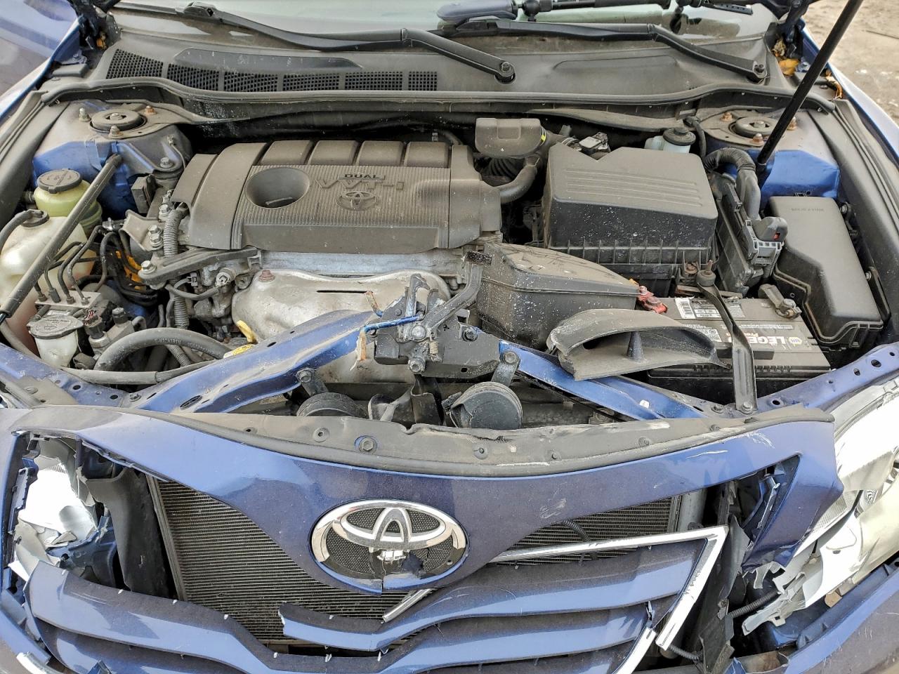 2011 TOYOTA CAMRY BASE photo 31