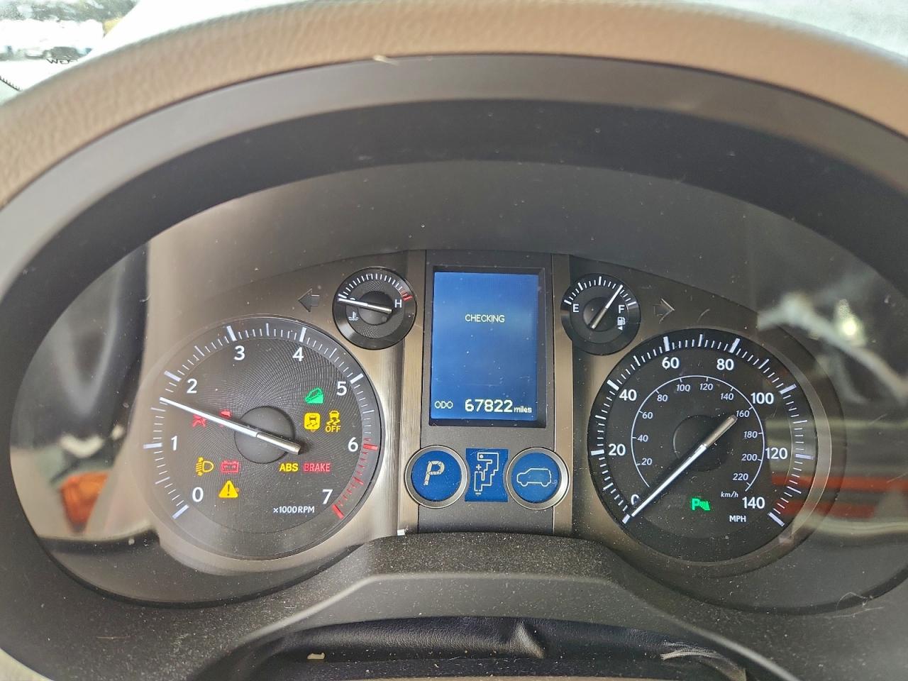 2017 LEXUS GX 460 photo 9
