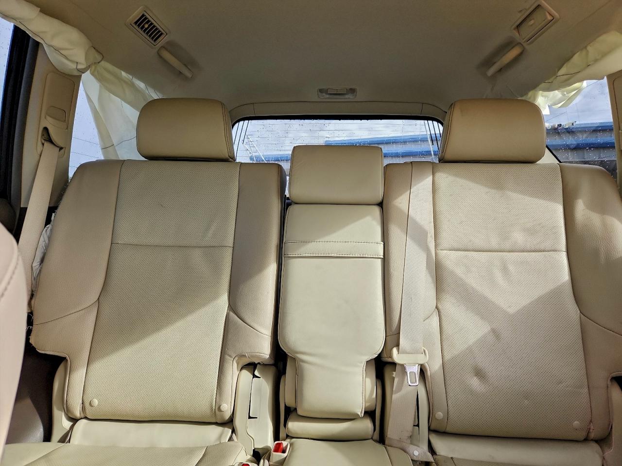 2017 LEXUS GX 460 photo 10