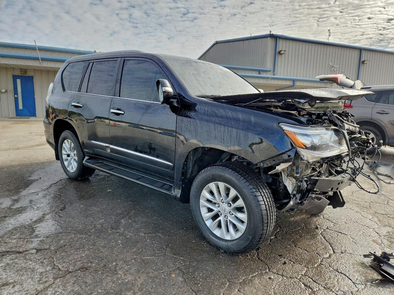 2017 LEXUS GX 460 photo 4