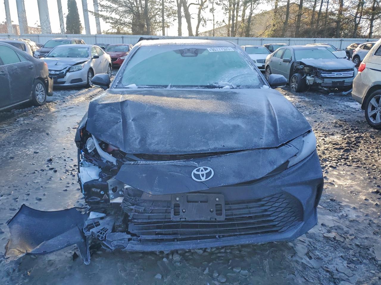 2025 TOYOTA CAMRY XSE photo 5