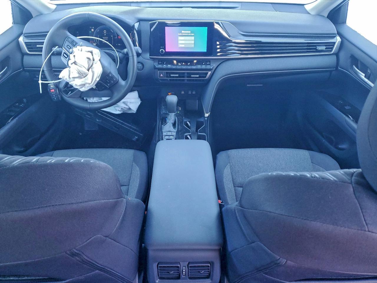 2025 TOYOTA CAMRY XSE photo 8