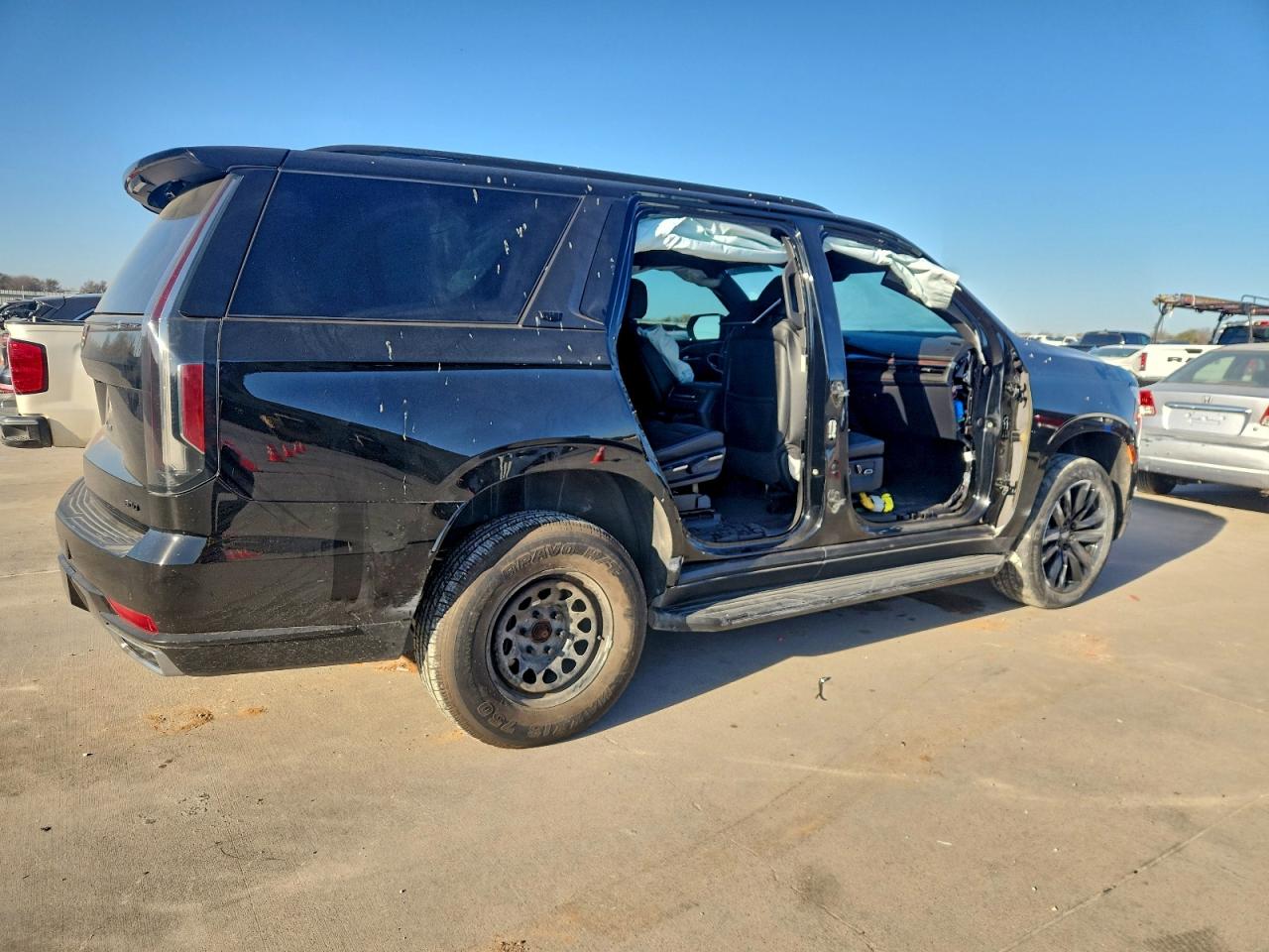 2022 CADILLAC ESCALADE photo 3