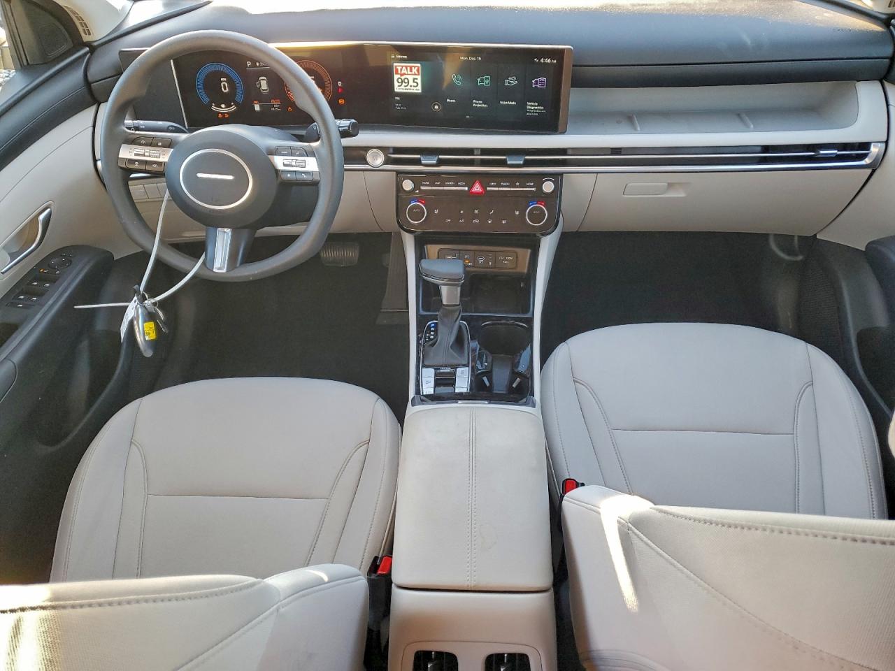 2025 HYUNDAI TUCSON SEL photo 8