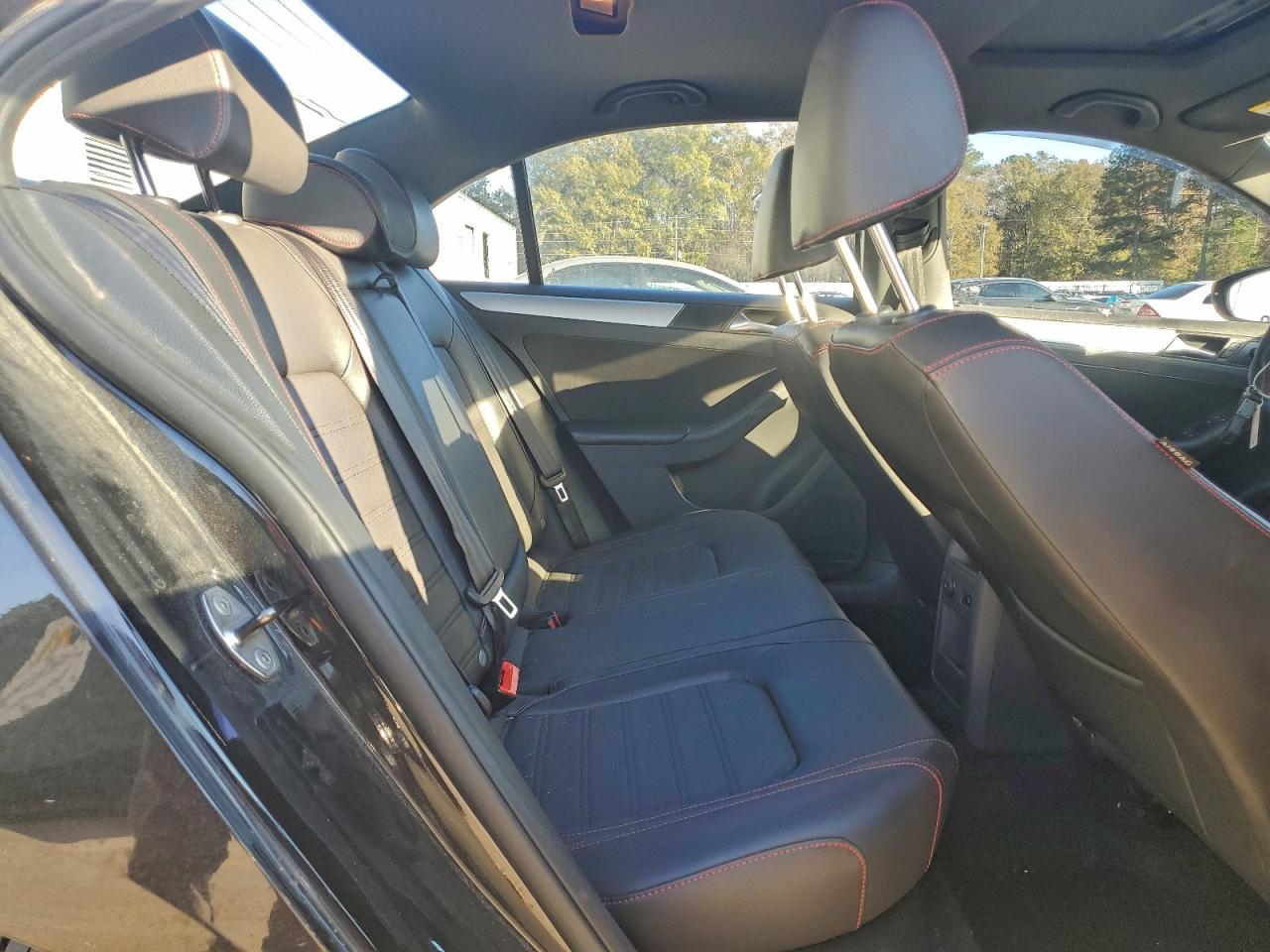 2013 VOLKSWAGEN JETTA GLI photo 10