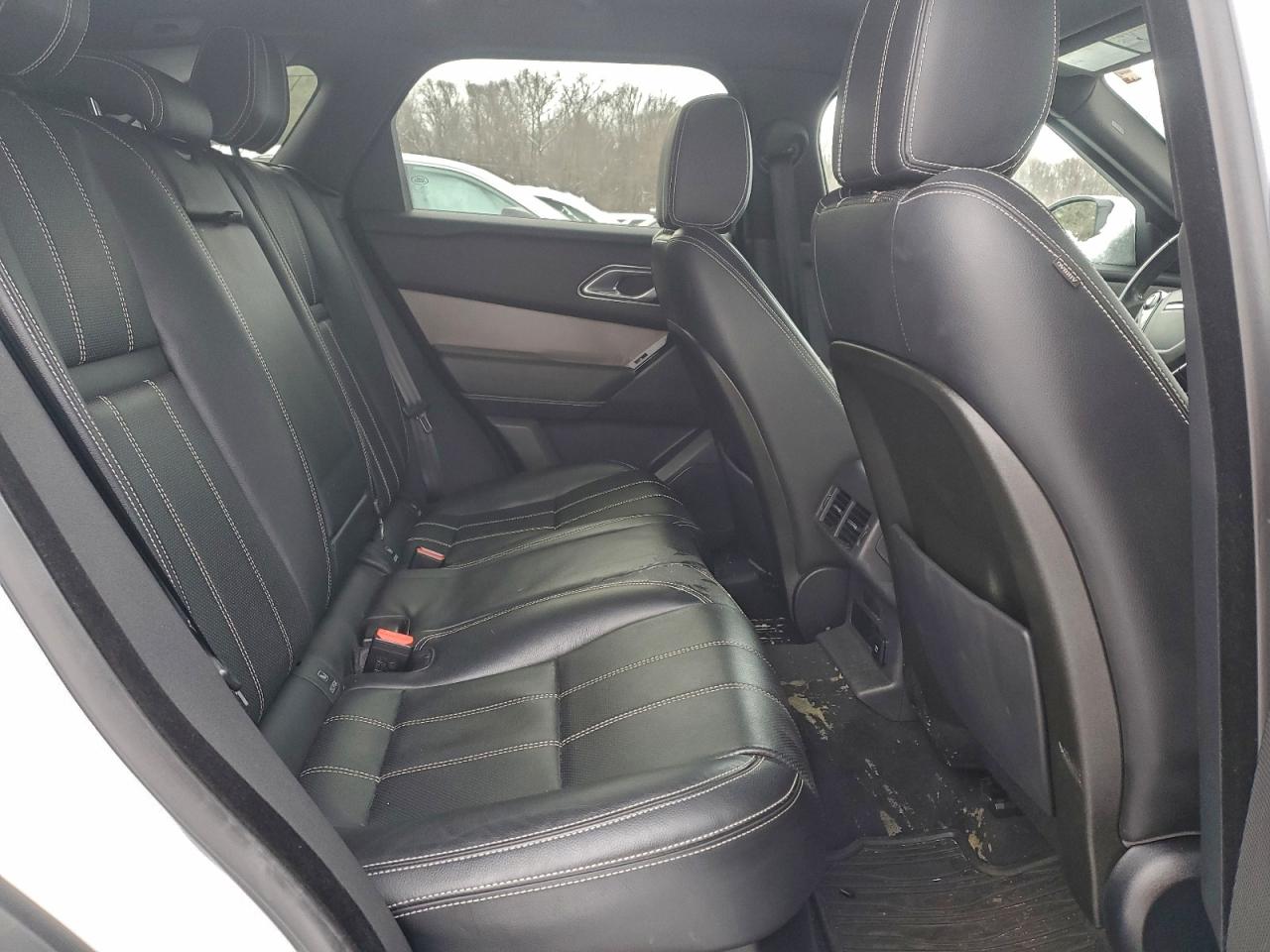 2020 LAND ROVER RANGE ROVER VELAR S photo 11