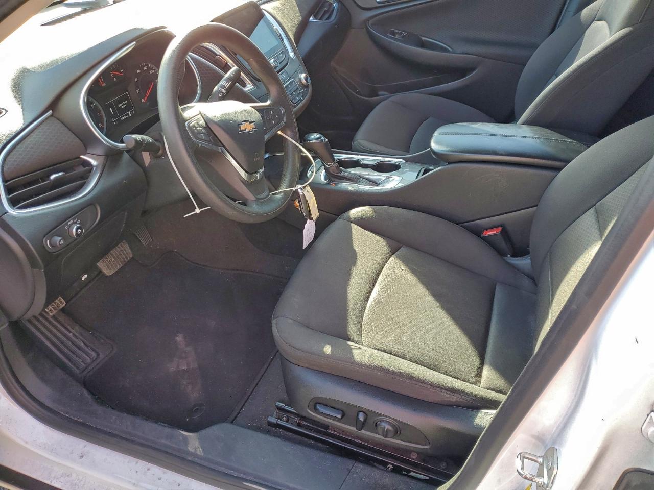 2020 CHEVROLET MALIBU LT photo 7