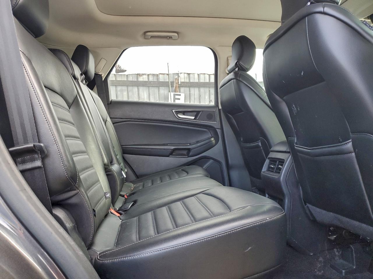 2015 FORD EDGE SEL photo 11