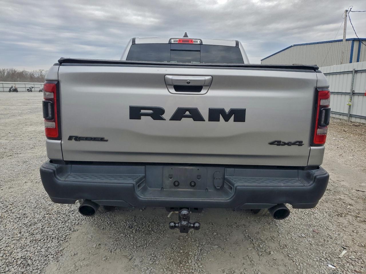 2019 RAM 1500 REBEL photo 6