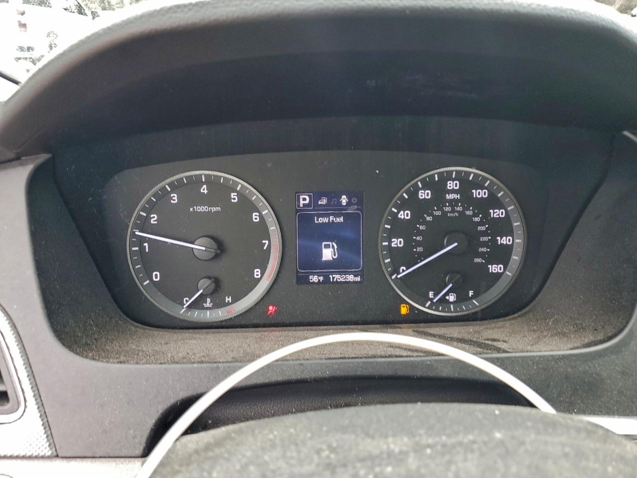 2017 HYUNDAI SONATA SE photo 9