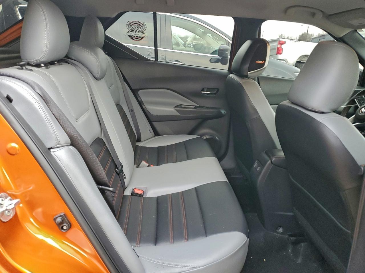 2021 NISSAN KICKS SR photo 11