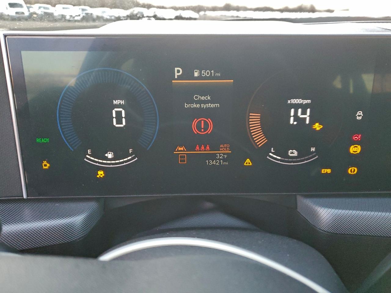 2024 HYUNDAI SONATA HYBRID photo 9