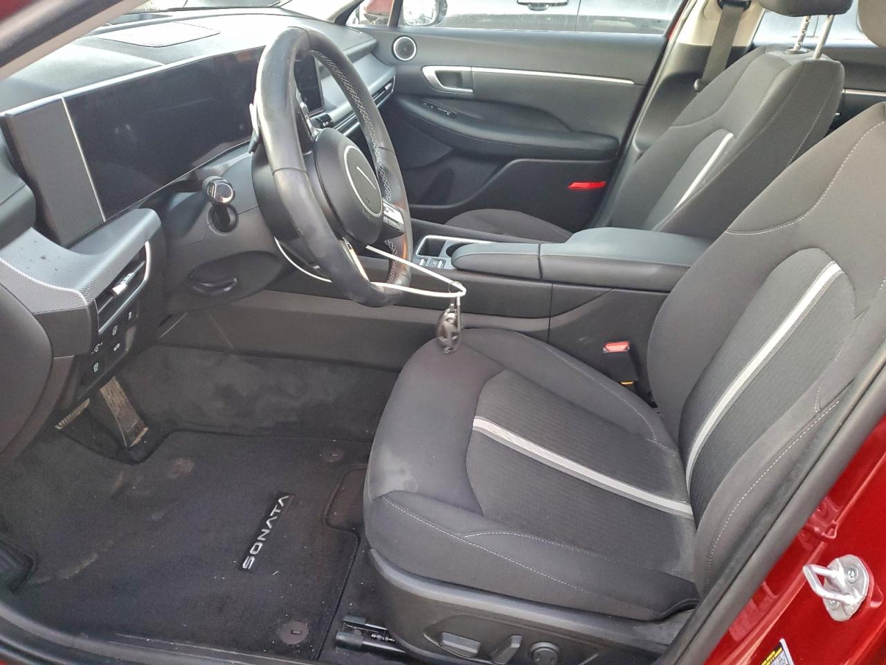 2024 HYUNDAI SONATA HYBRID photo 7