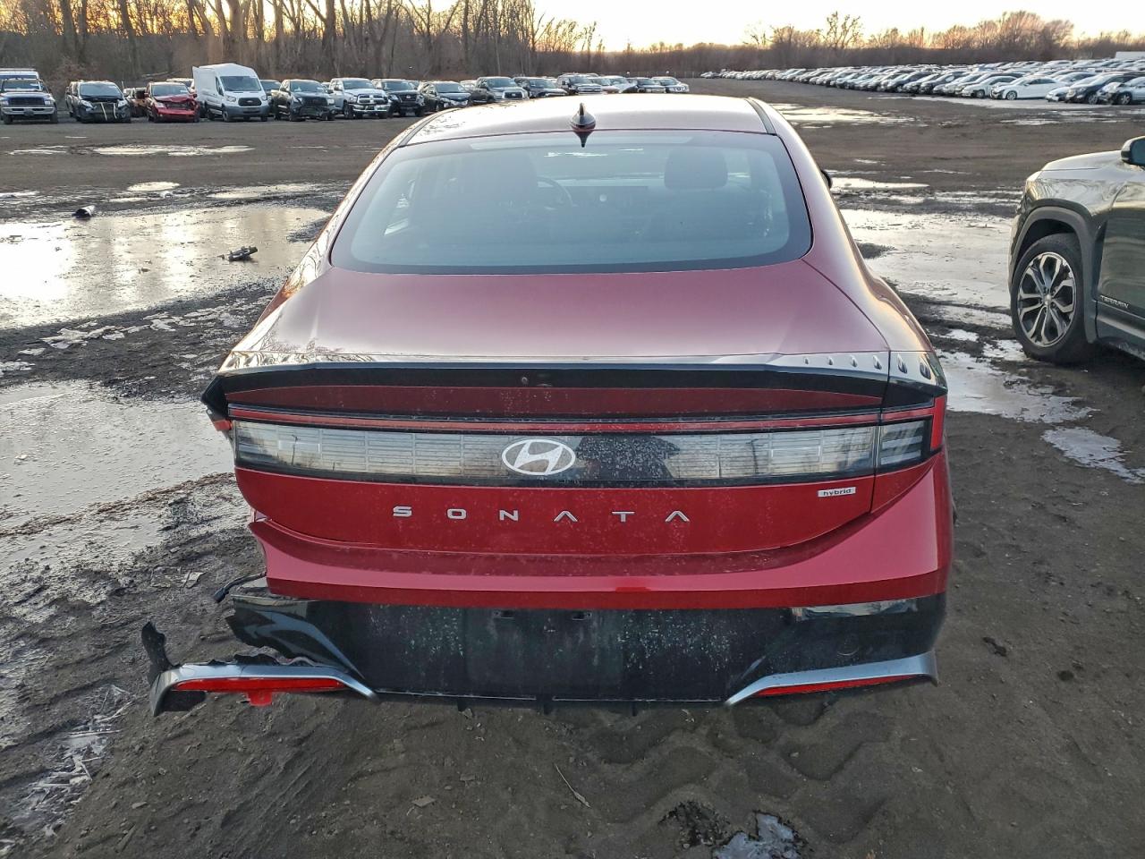 2024 HYUNDAI SONATA HYBRID photo 6