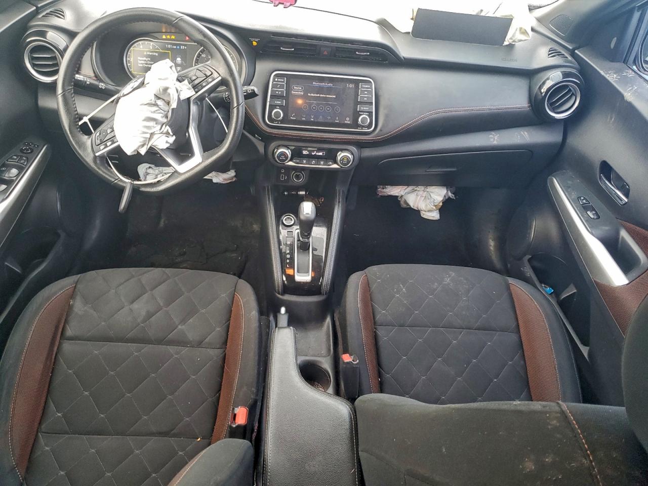 2020 NISSAN KICKS SR photo 8