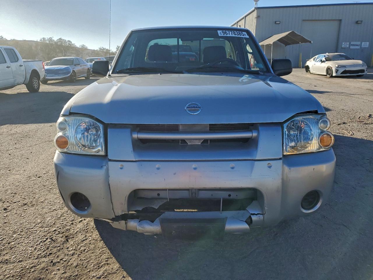 2004 NISSAN FRONTIER KING CAB XE photo 5