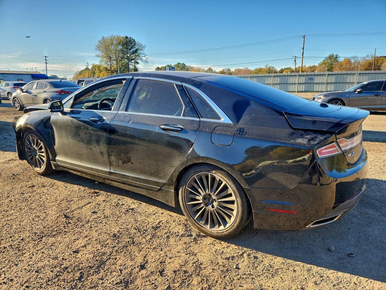 2015 LINCOLN MKZ HYBRID photo 2