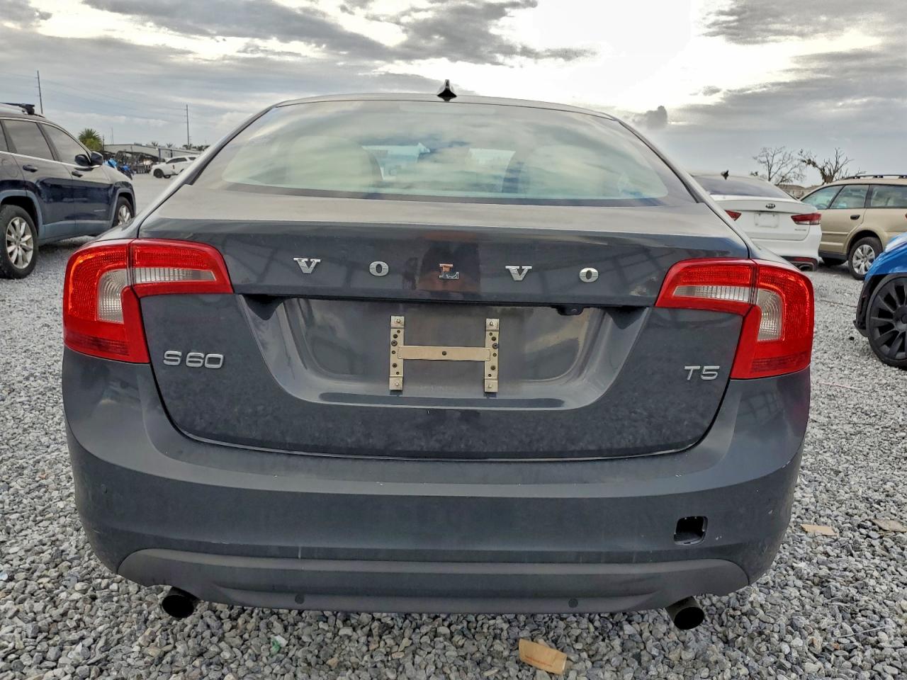 2012 VOLVO S60 T5 photo 6