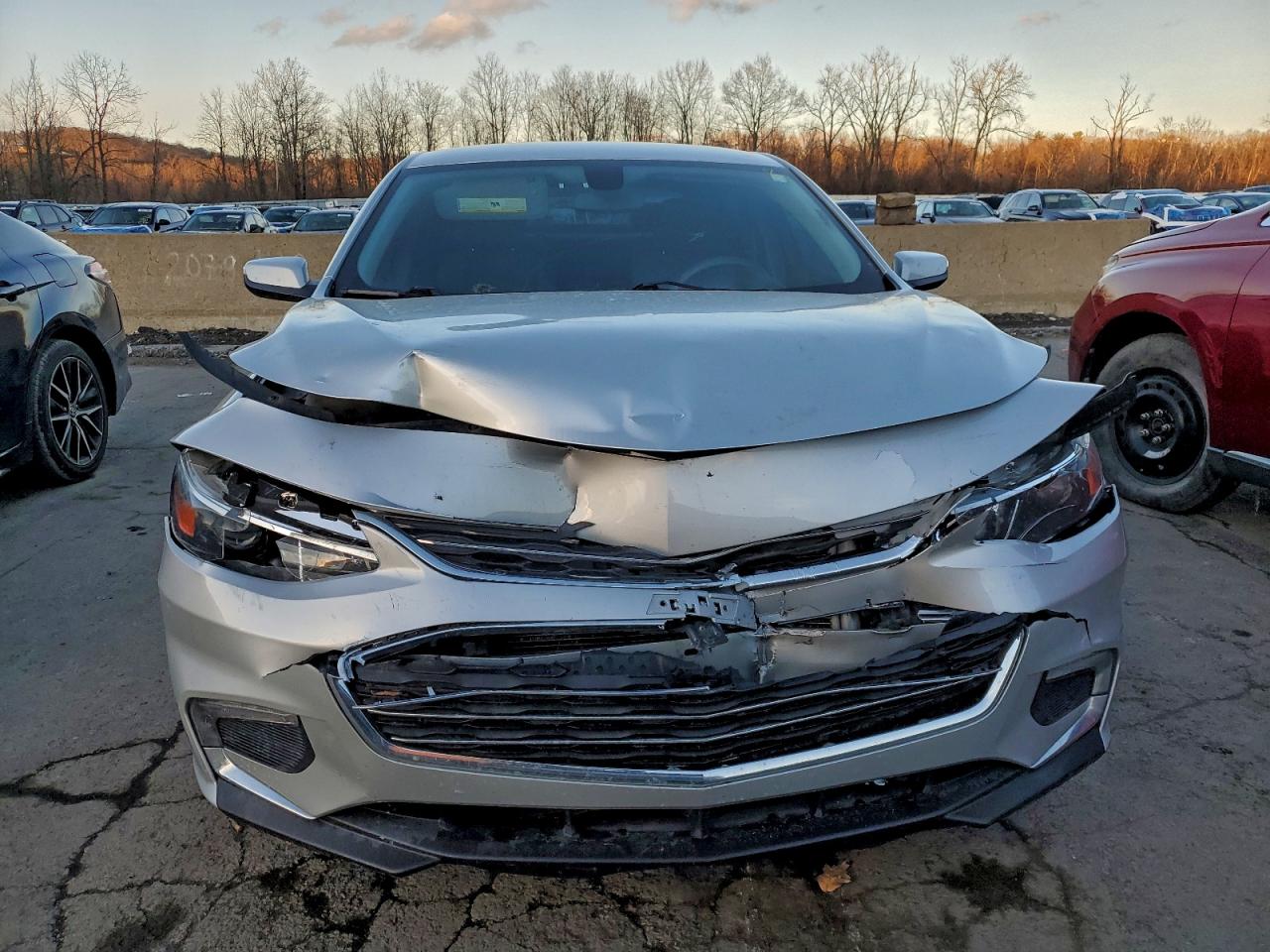 2018 CHEVROLET MALIBU LT photo 5