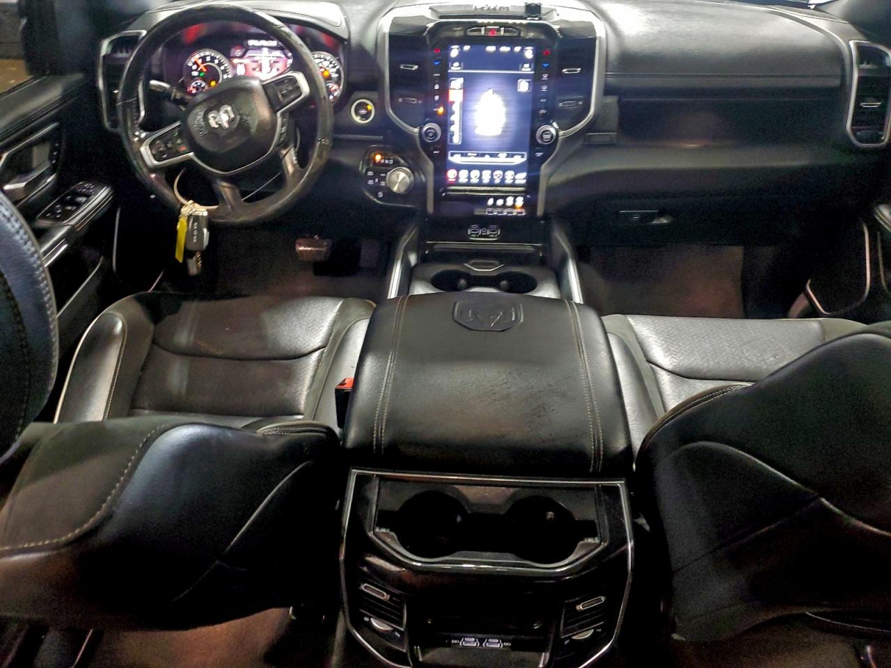 2021 RAM 1500 LARAMIE photo 8