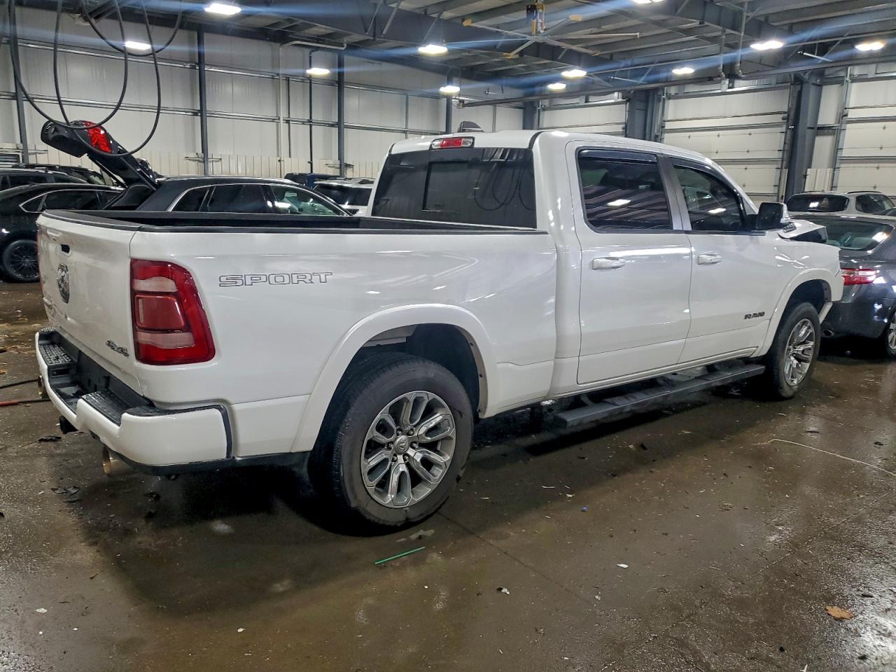 2021 RAM 1500 LARAMIE photo 3