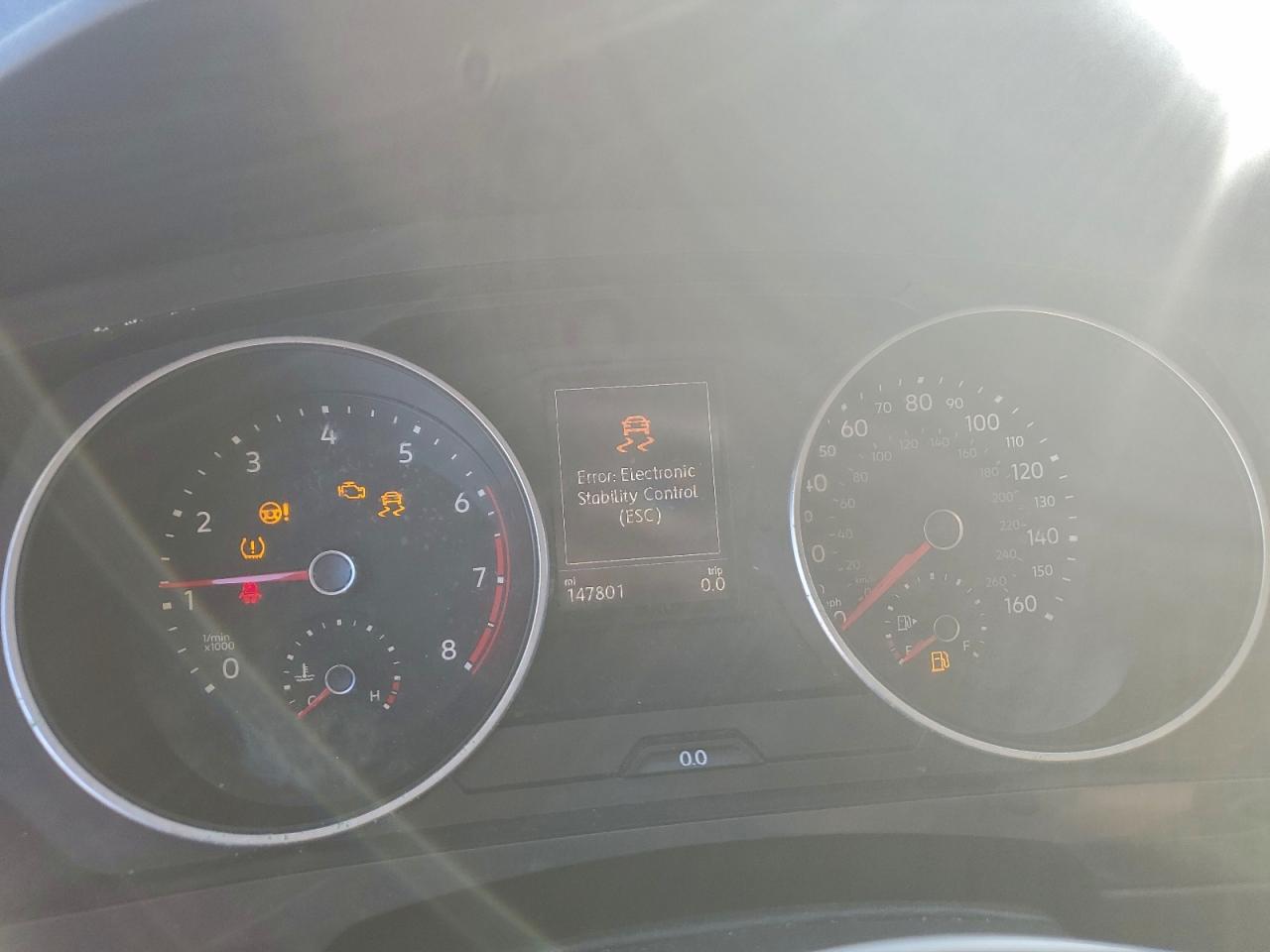2021 VOLKSWAGEN TIGUAN S photo 9