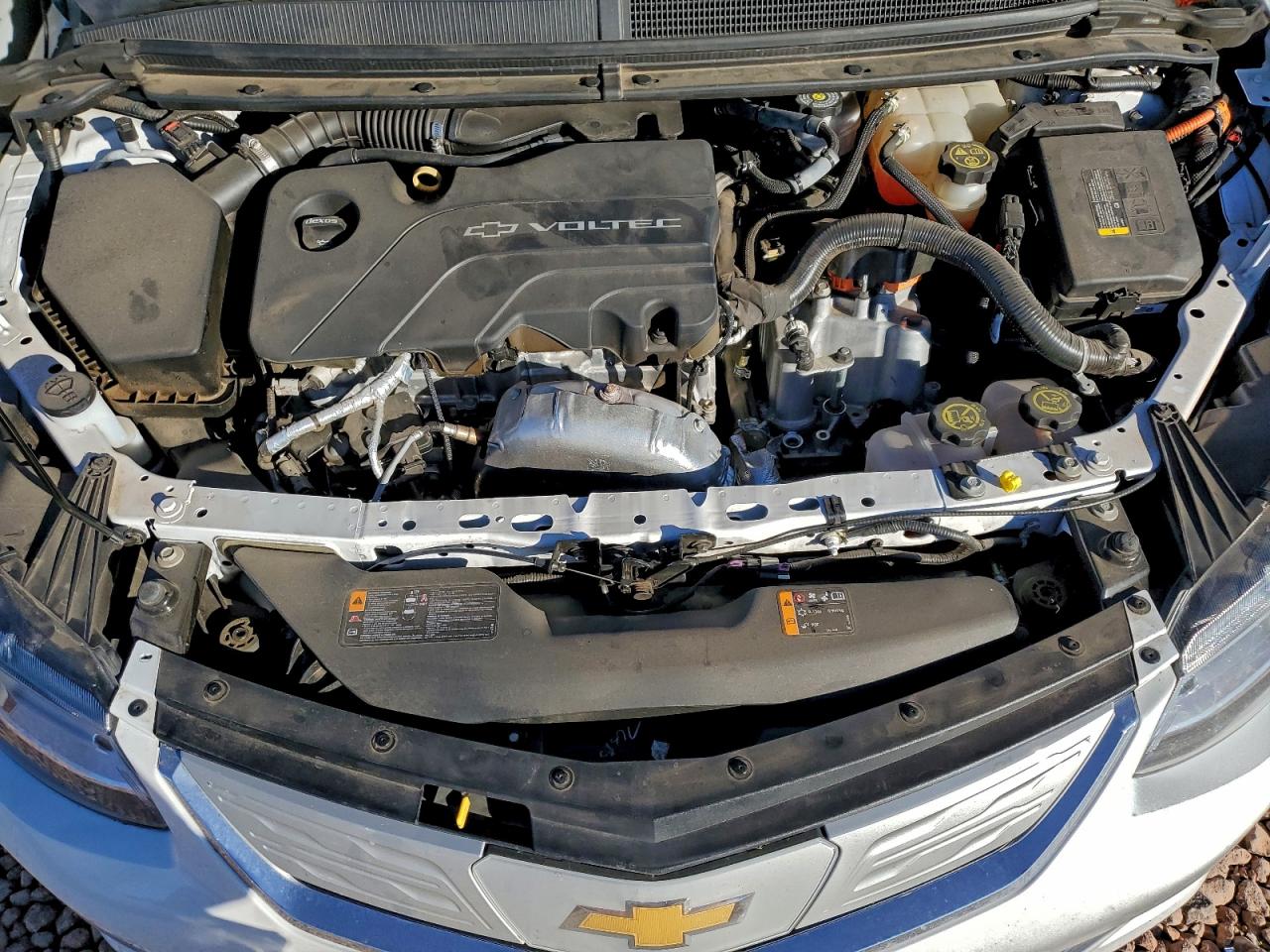 2017 CHEVROLET VOLT PREMIER photo 11