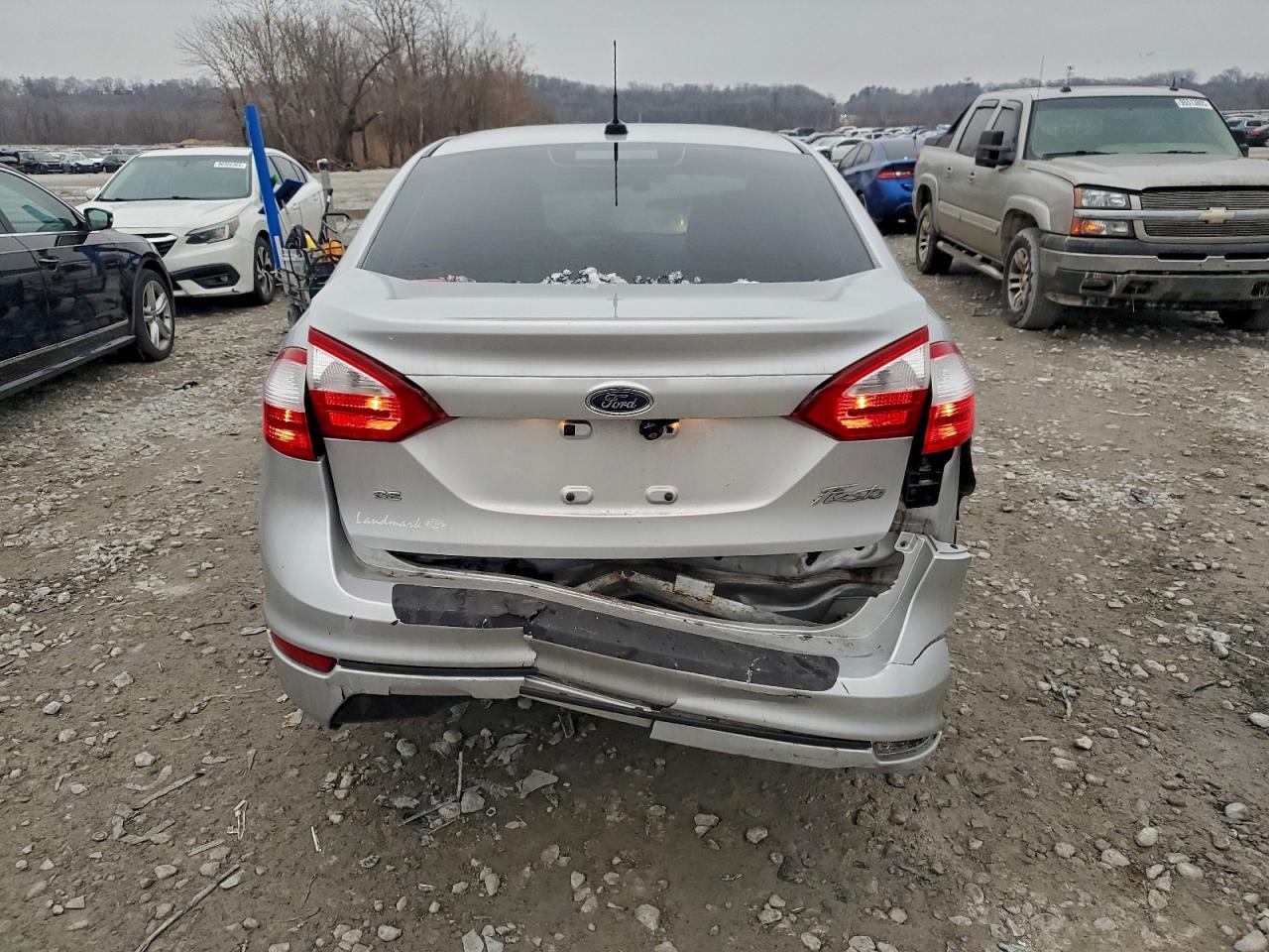 2019 FORD FIESTA SE photo 6