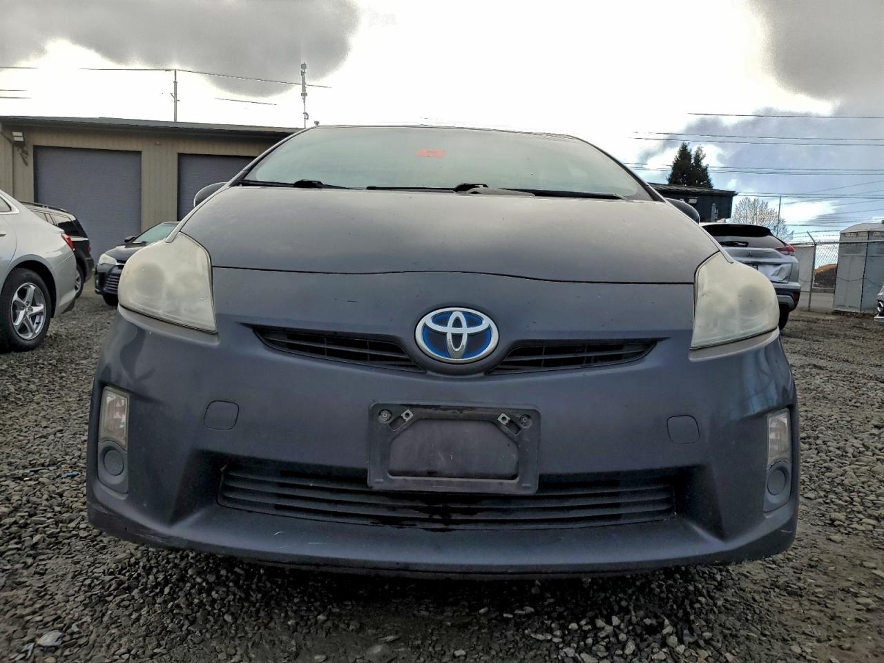 2011 TOYOTA PRIUS photo 5