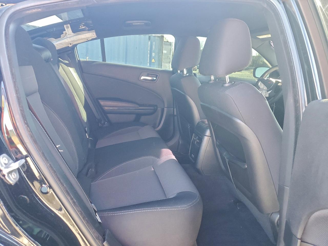 2018 DODGE CHARGER SXT photo 10
