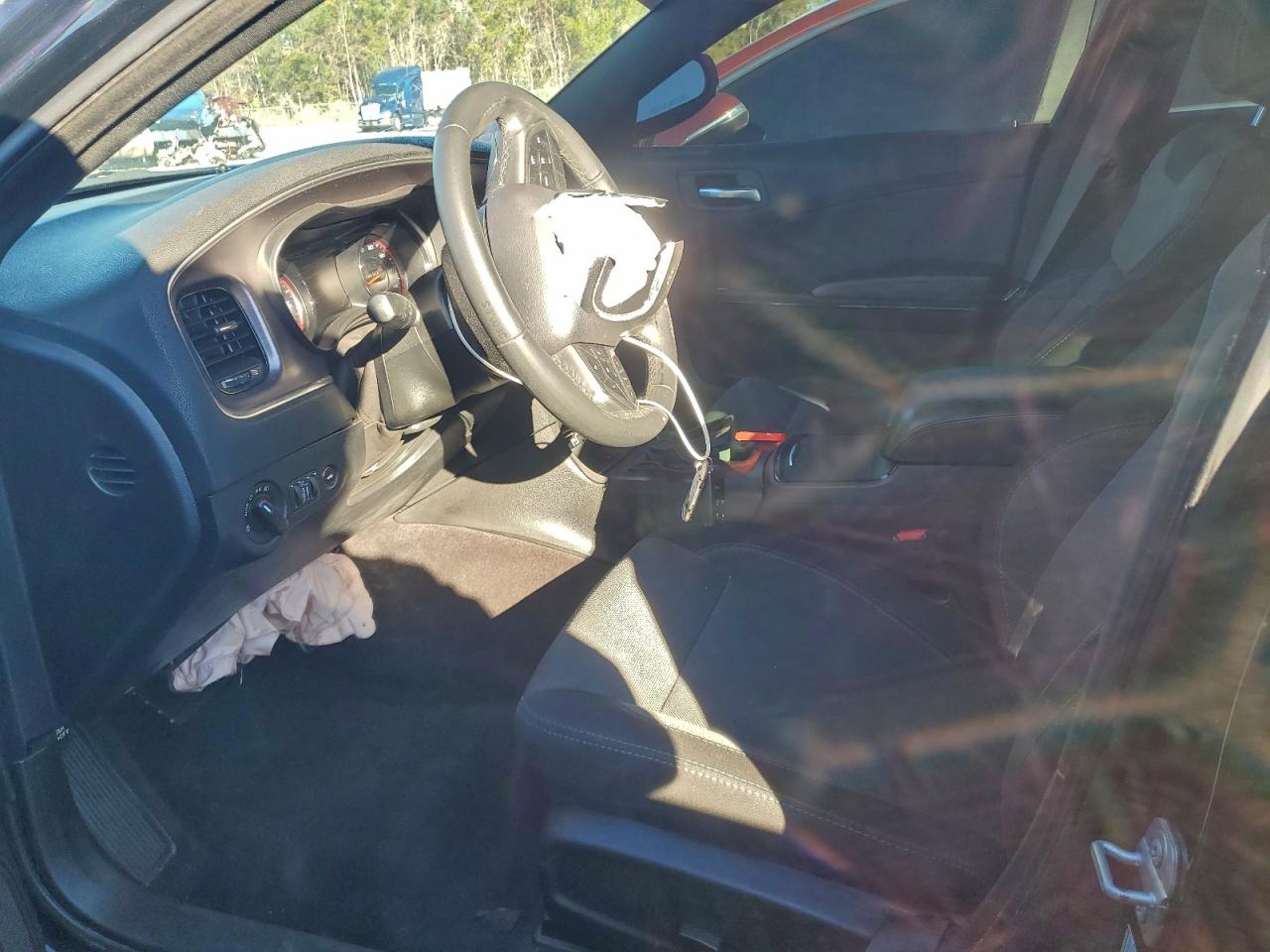 2018 DODGE CHARGER SXT photo 7