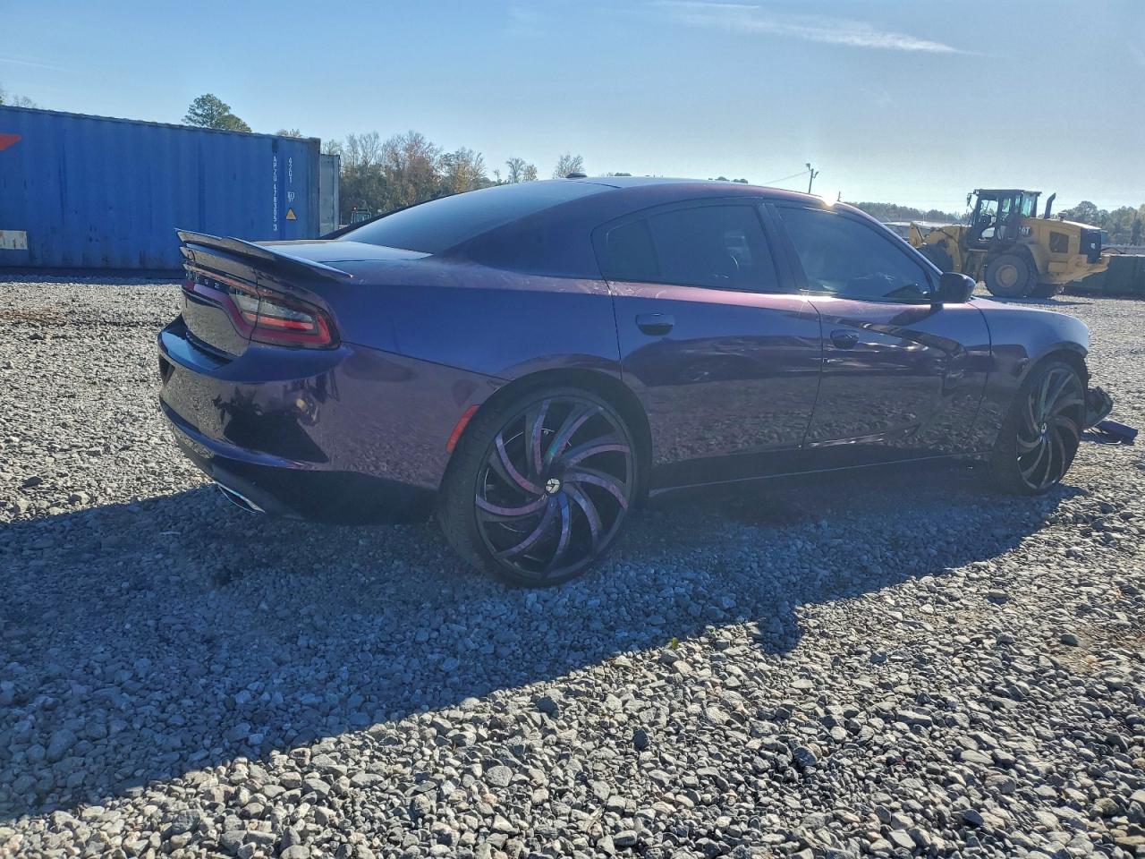 2018 DODGE CHARGER SXT photo 3