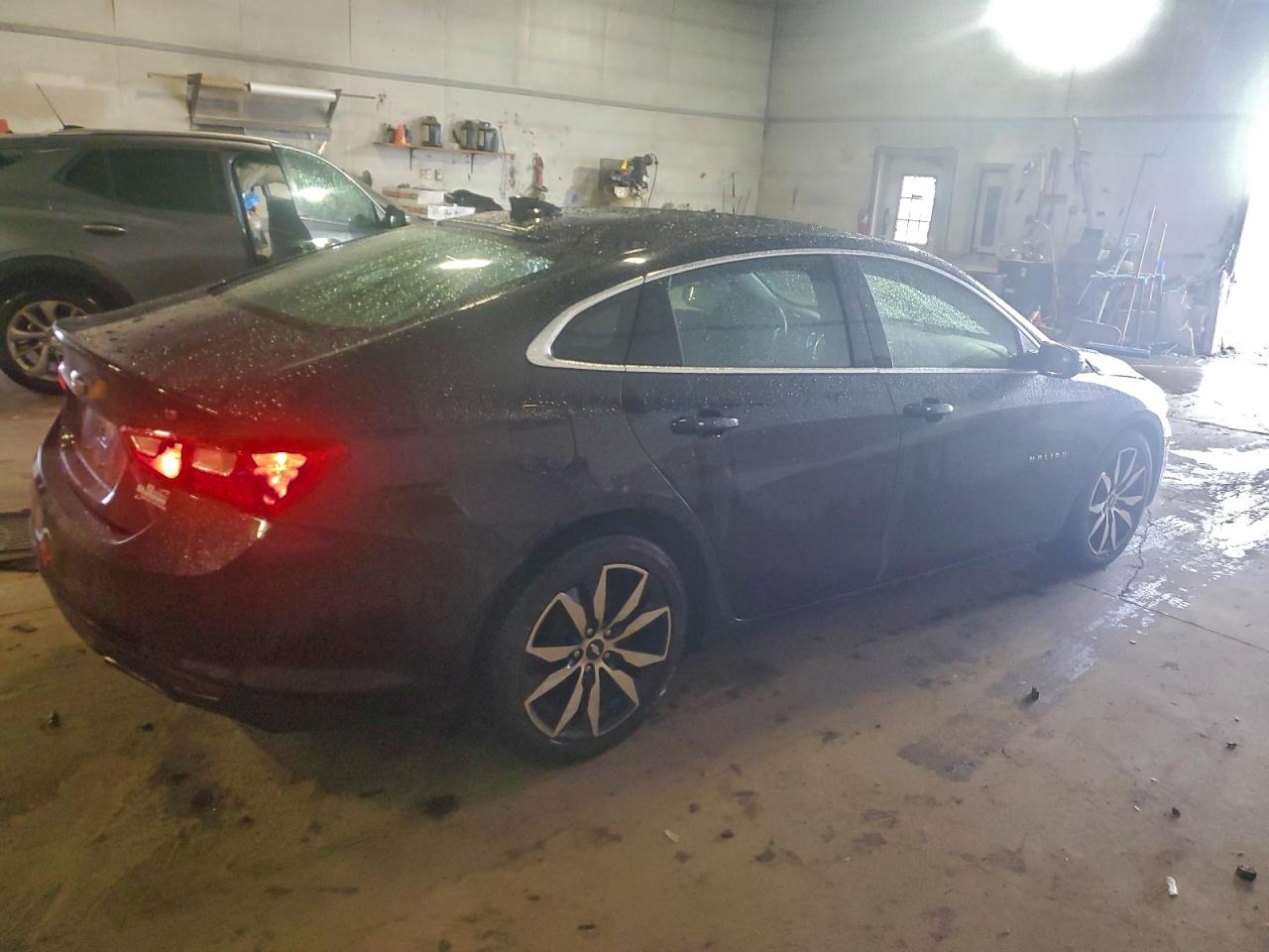 2016 CHEVROLET MALIBU LT photo 3
