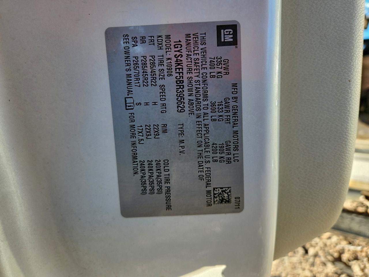 2011 CADILLAC ESCALADE ESV PLATINUM photo 13