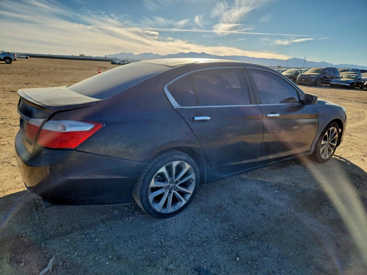 2015 HONDA ACCORD SPORT photo 3