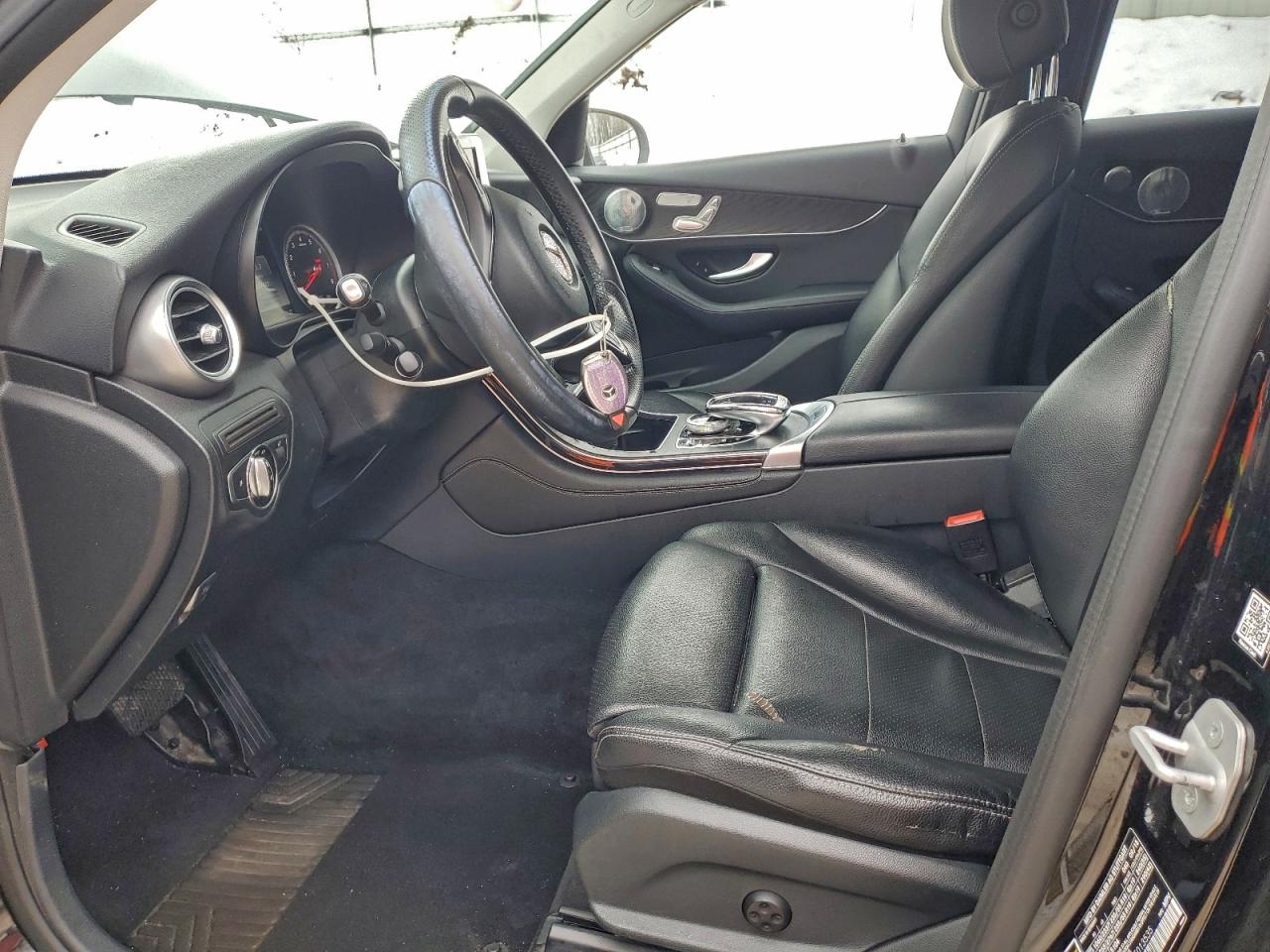 2016 MERCEDES-BENZ GLC 300 photo 7