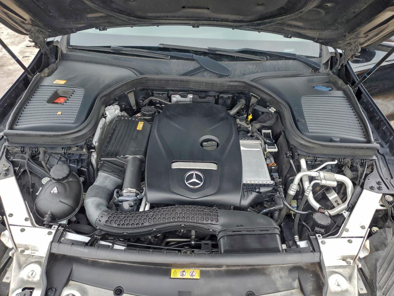 2016 MERCEDES-BENZ GLC 300 photo 12