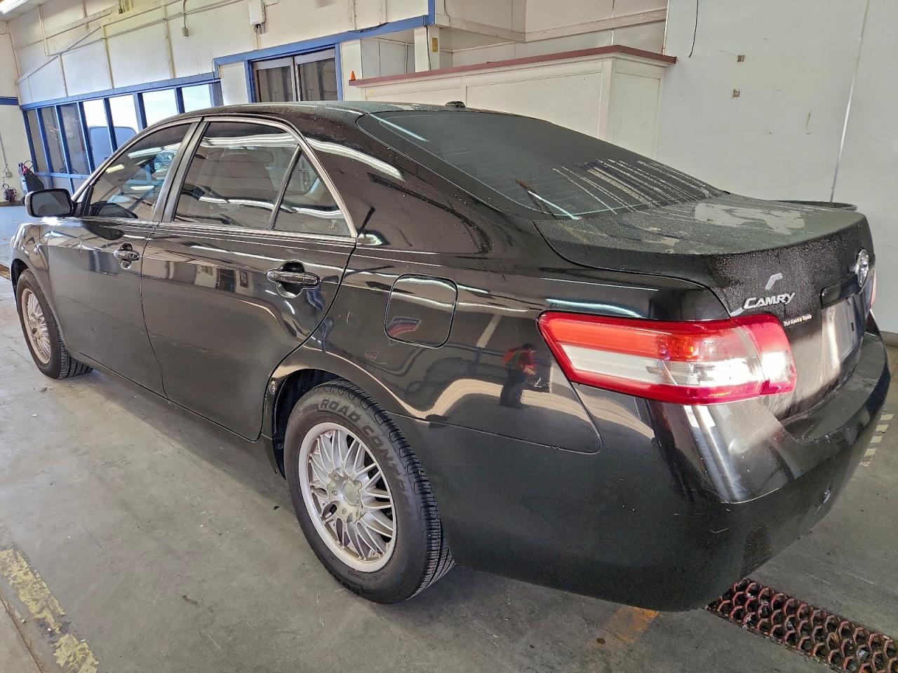 2010 TOYOTA CAMRY BASE photo 2